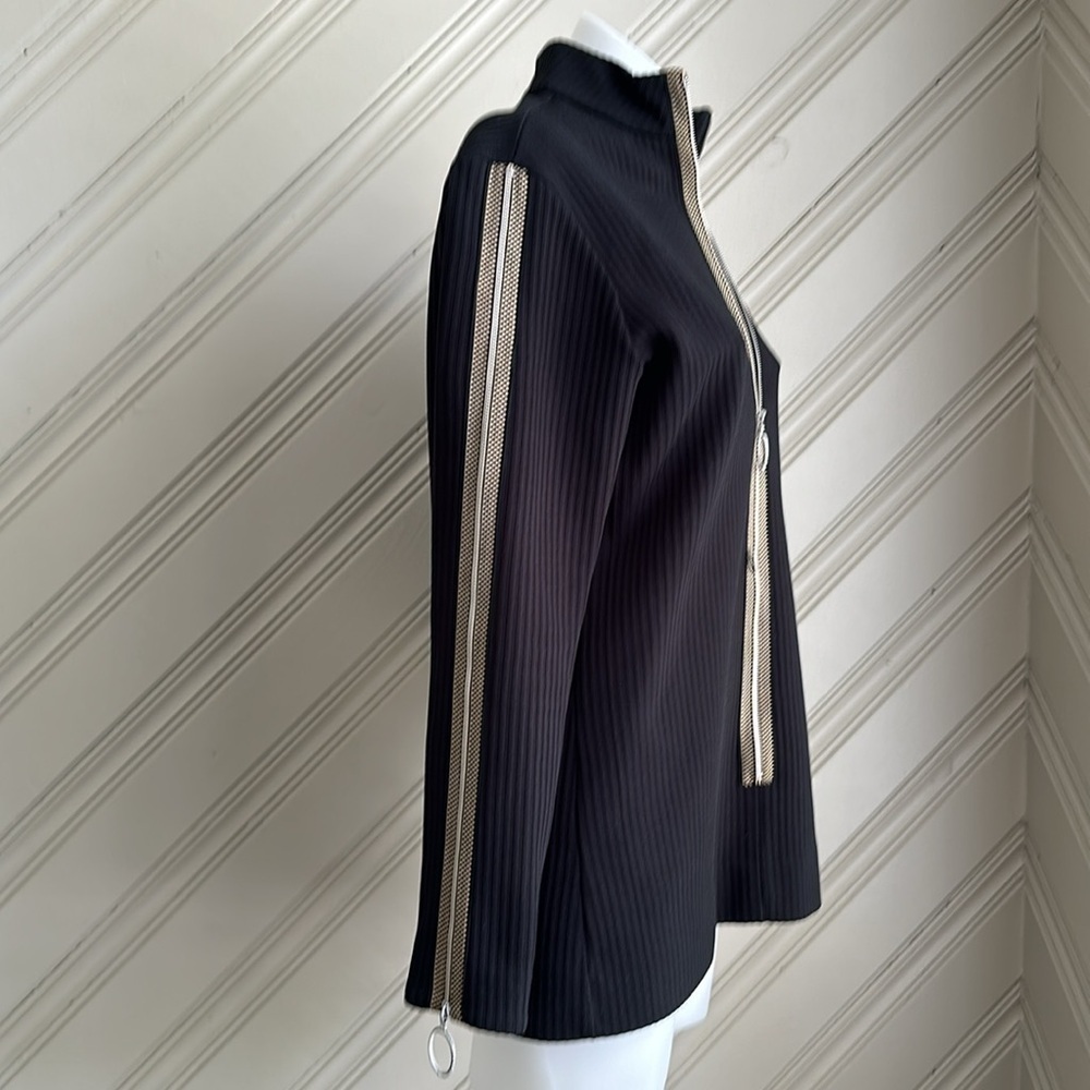 Vintage Howard Wolfe Zippered Top - Picture 13 of 14